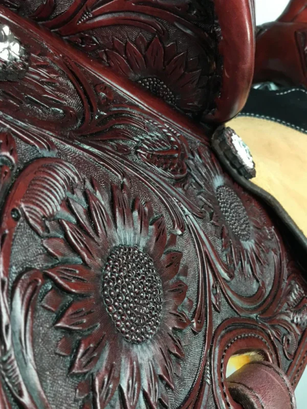 15.5" Sunflower Barrel Saddle - Image 3